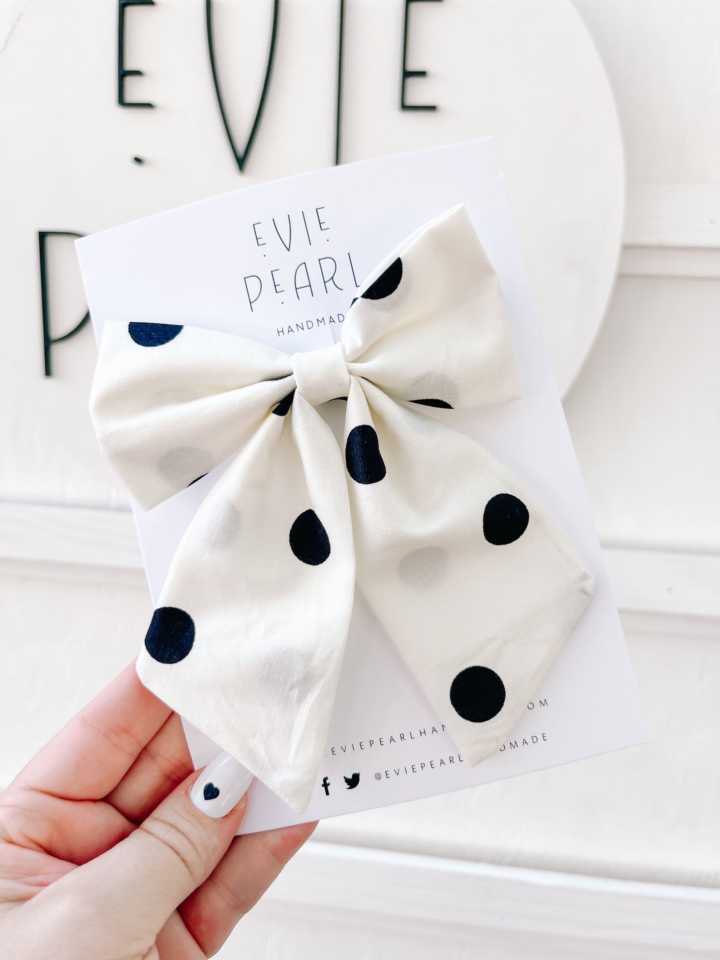 Cream Black Polka Dot Medium Sailor Hair Bow