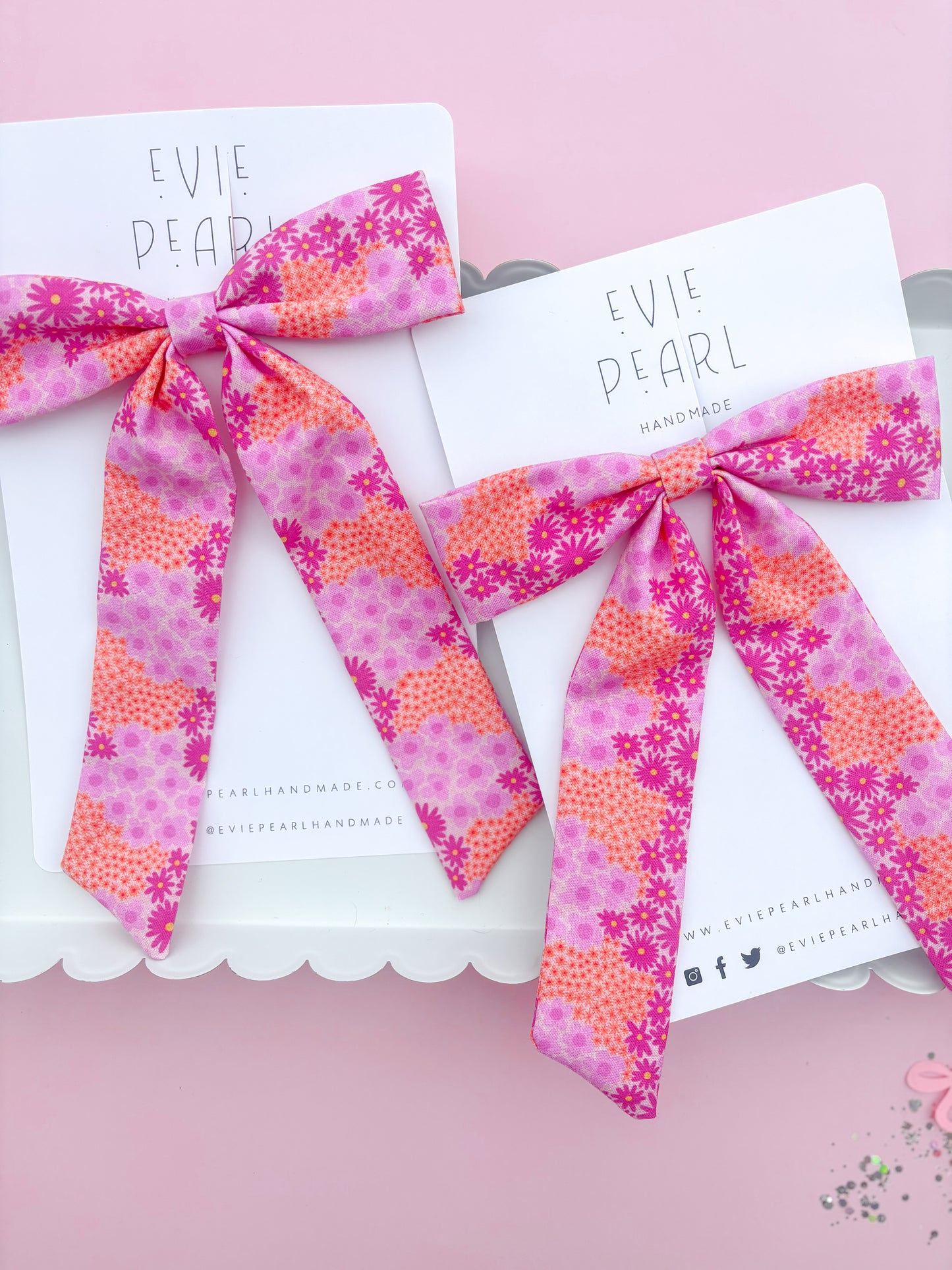 Pink & Orange Daisy Longtailed Bow