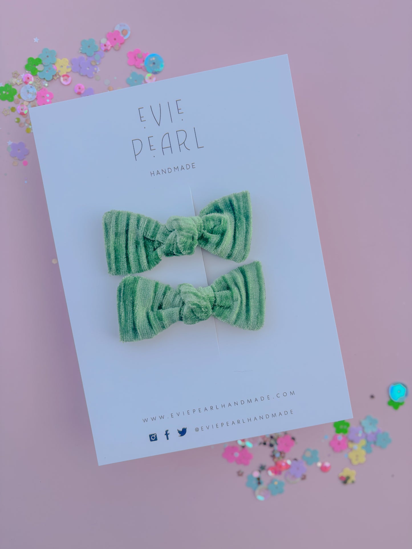 Mini Green Crinkle Knot Bow Pigtail Set