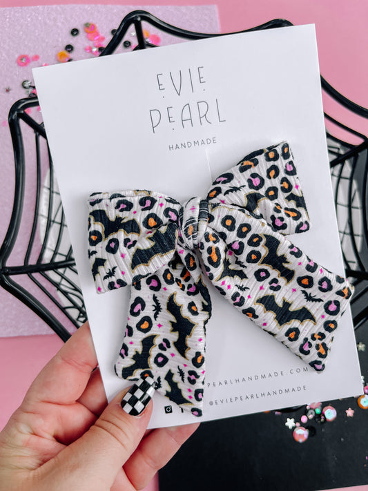 Bat Cheetah Large Pinwheel Bow