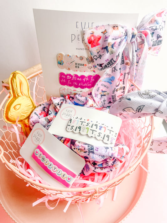 Hi, I’m The Problem It’s Me Snap Clip Set