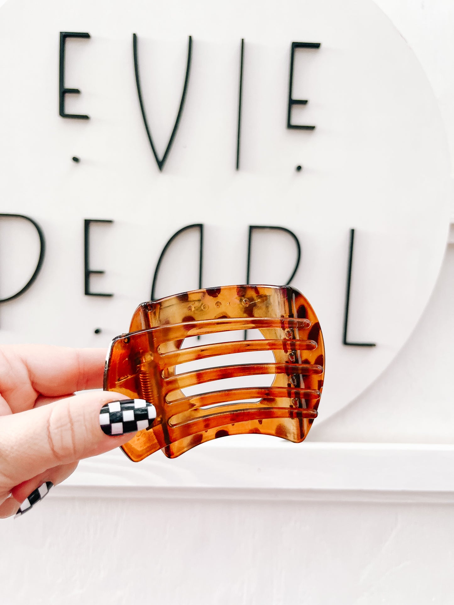 Brown Tortoise Shell Flat Medium Claw Clip