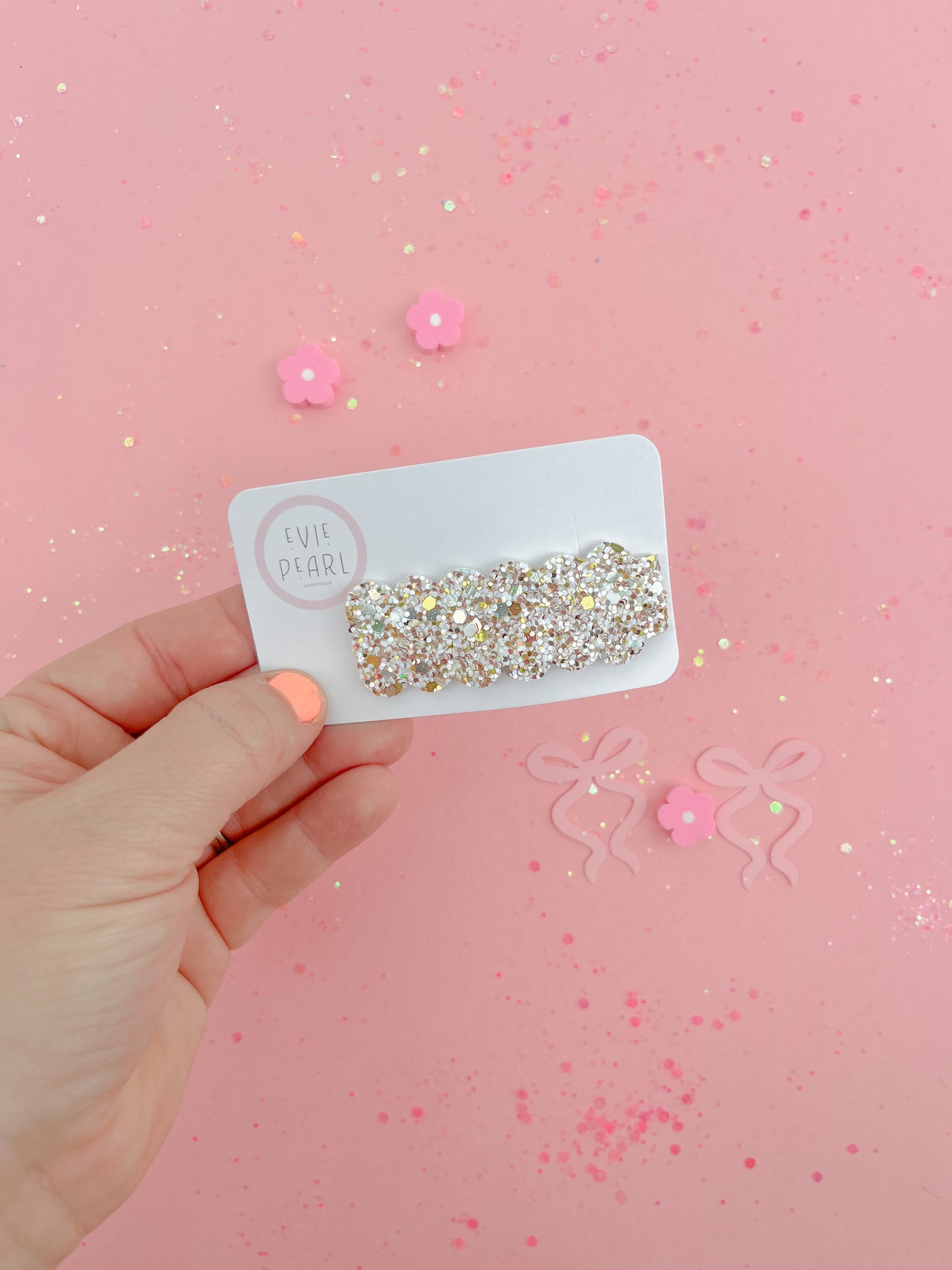 Shimmer Shore Glitter Snap Clip