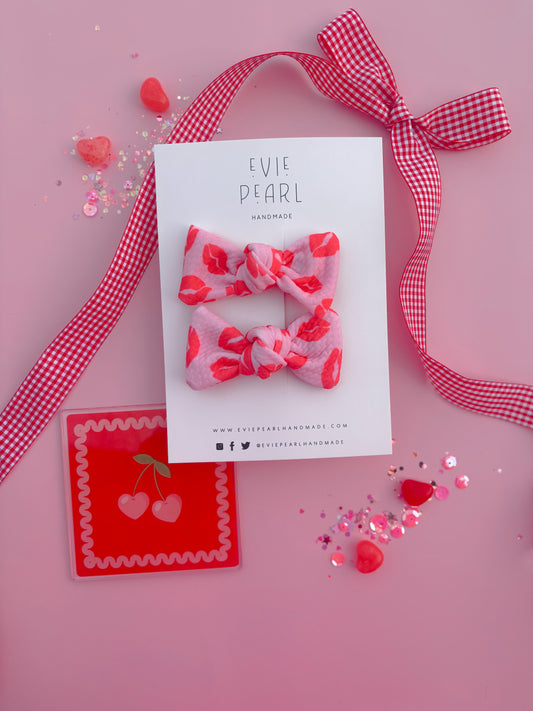 Lips Pink Knot Bow Pigtails