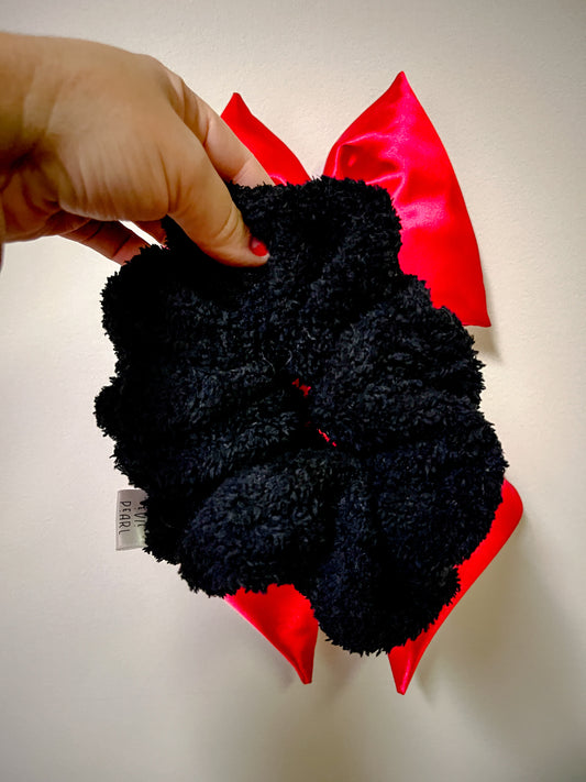 Black Sherpa Oversized Scrunchy