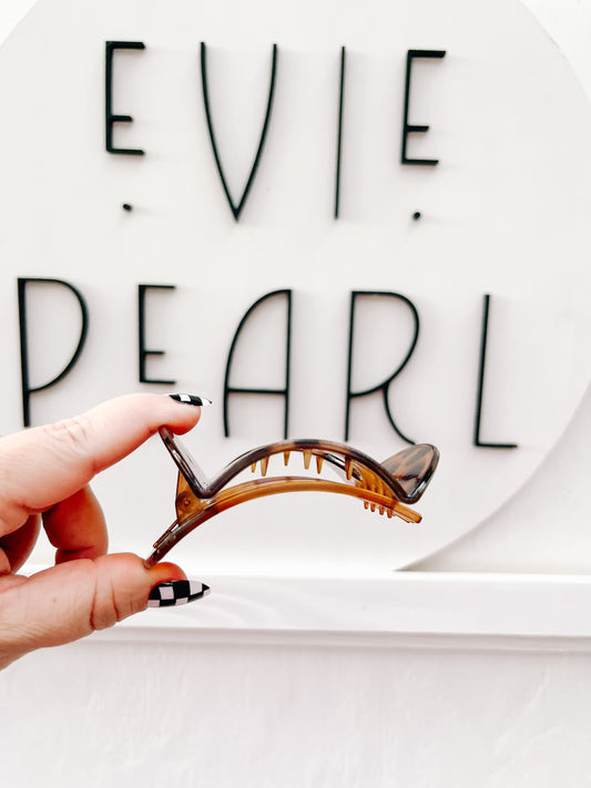 Brown Tortoise Shell Flat Medium Claw Clip