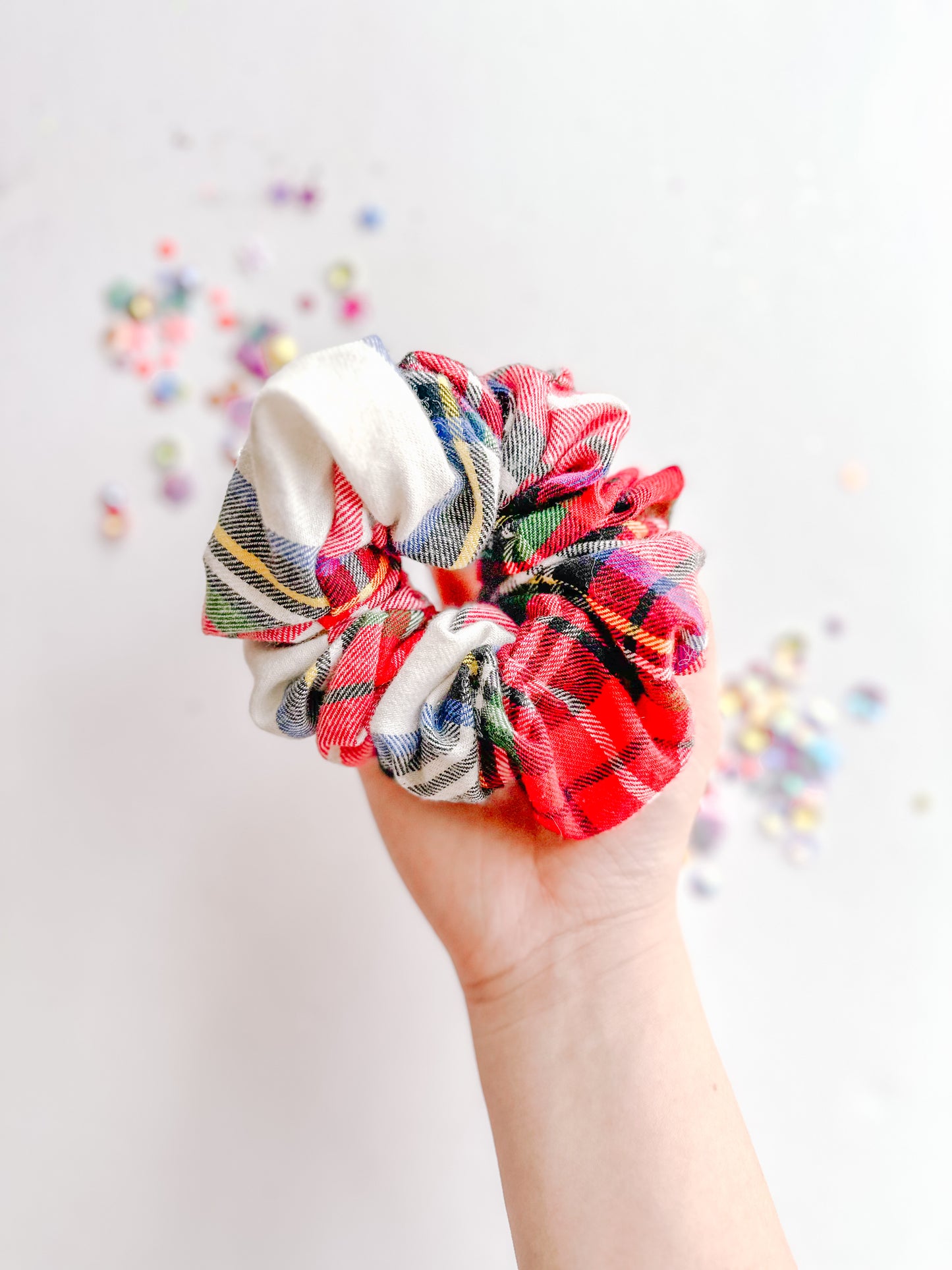 White Plaid Oversized Scrunchy