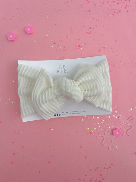 Crisp White Baby Bow Turban