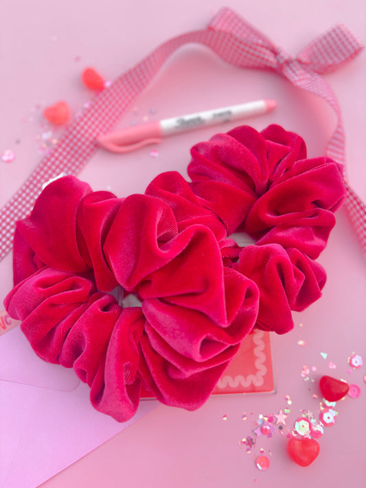 Rosie Pink Velvet Oversized Scrunchy
