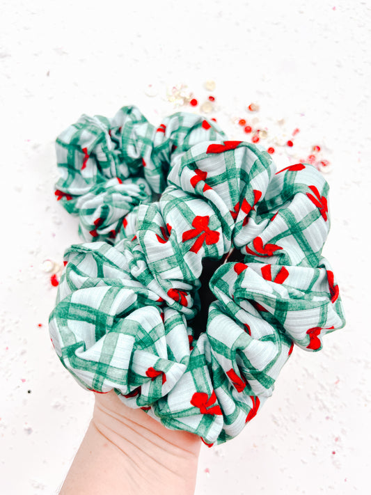 Green Plaid With Red Bows Oversized Scrunchy