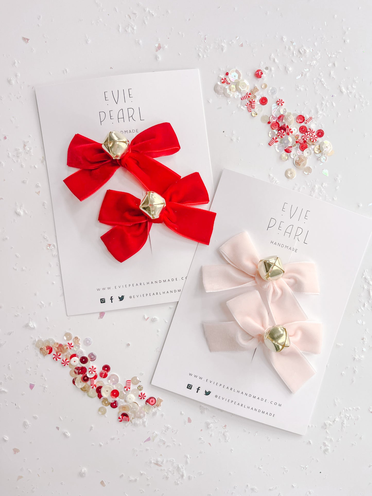 Red Velvet Jingle Bell Small Bow Pigtail Set