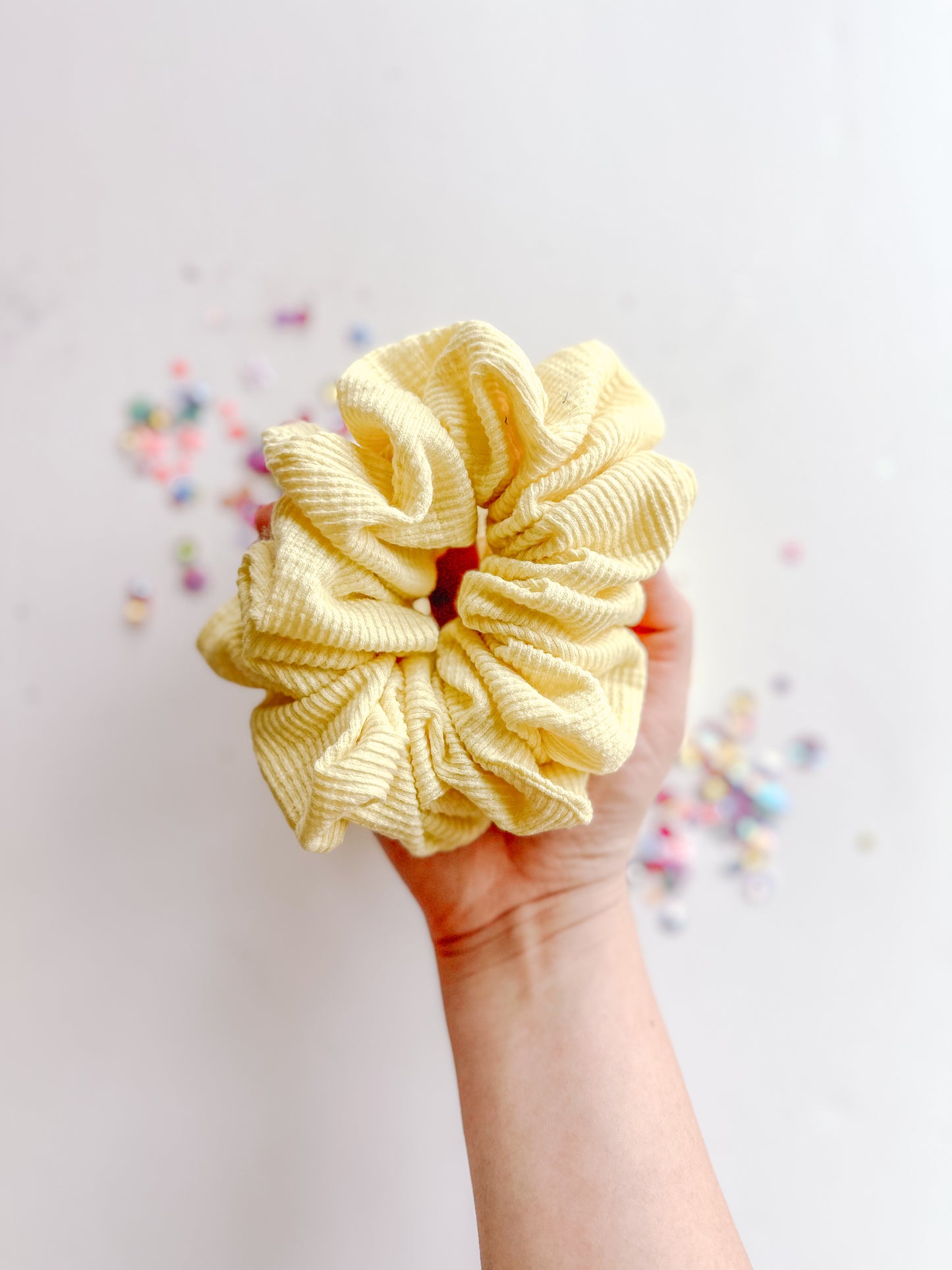 Pale Yellow Ribbed Oversized Scrunchy