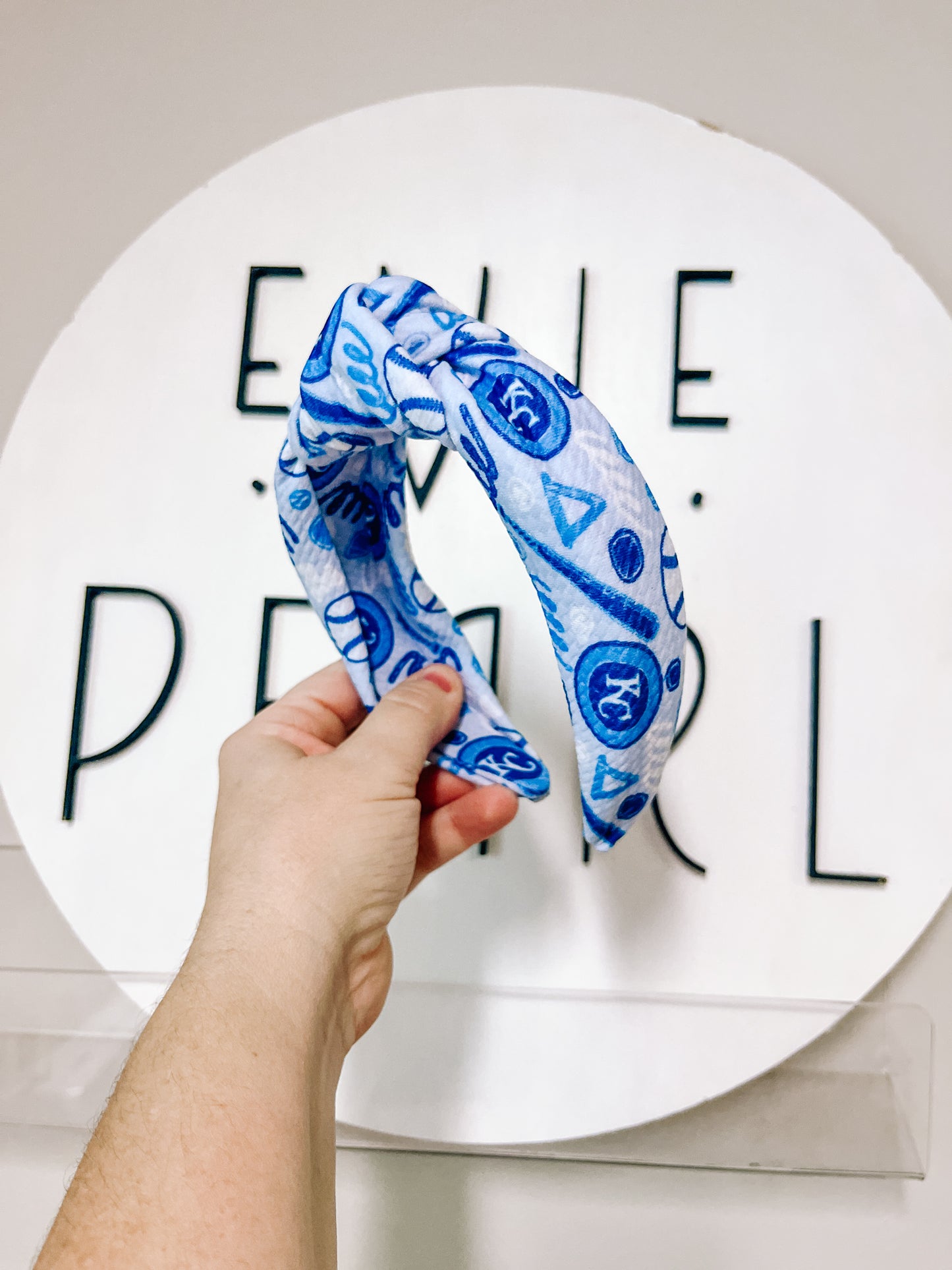 Royals knotted headband