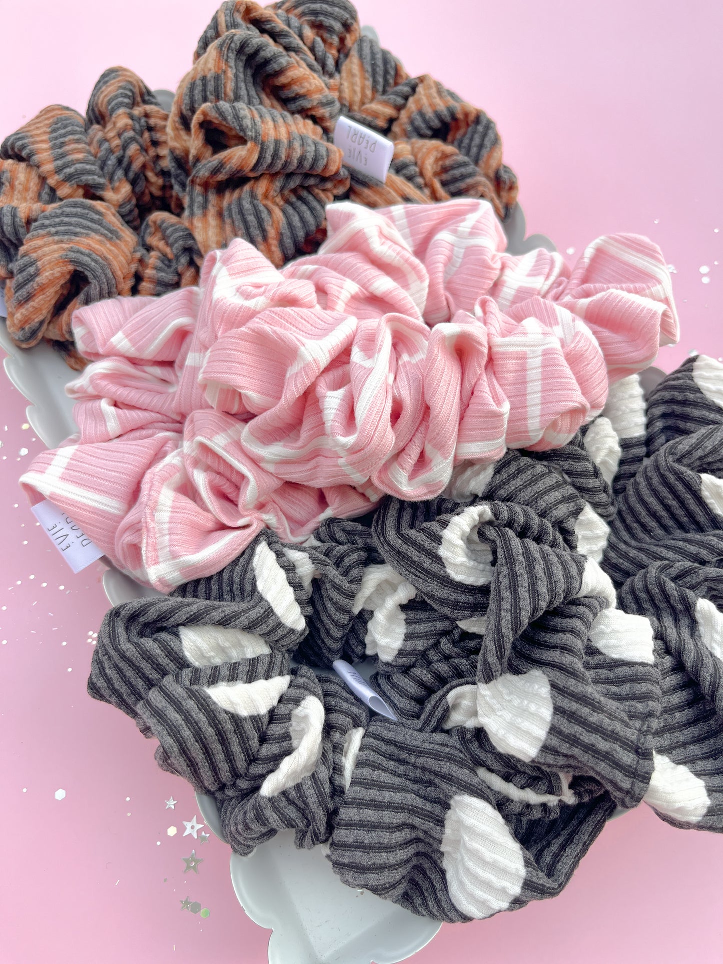 Black Dot Ribbed Oversized Scrunchy