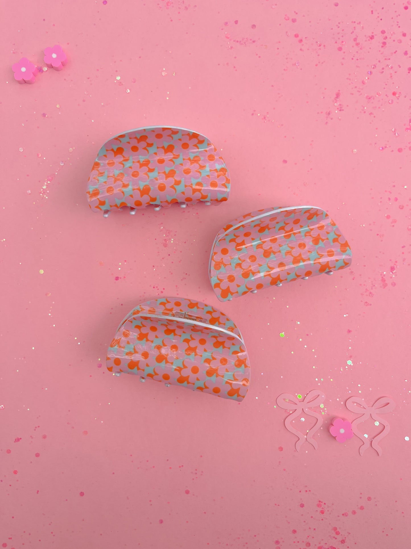 Groovy Daisy Claw Clip