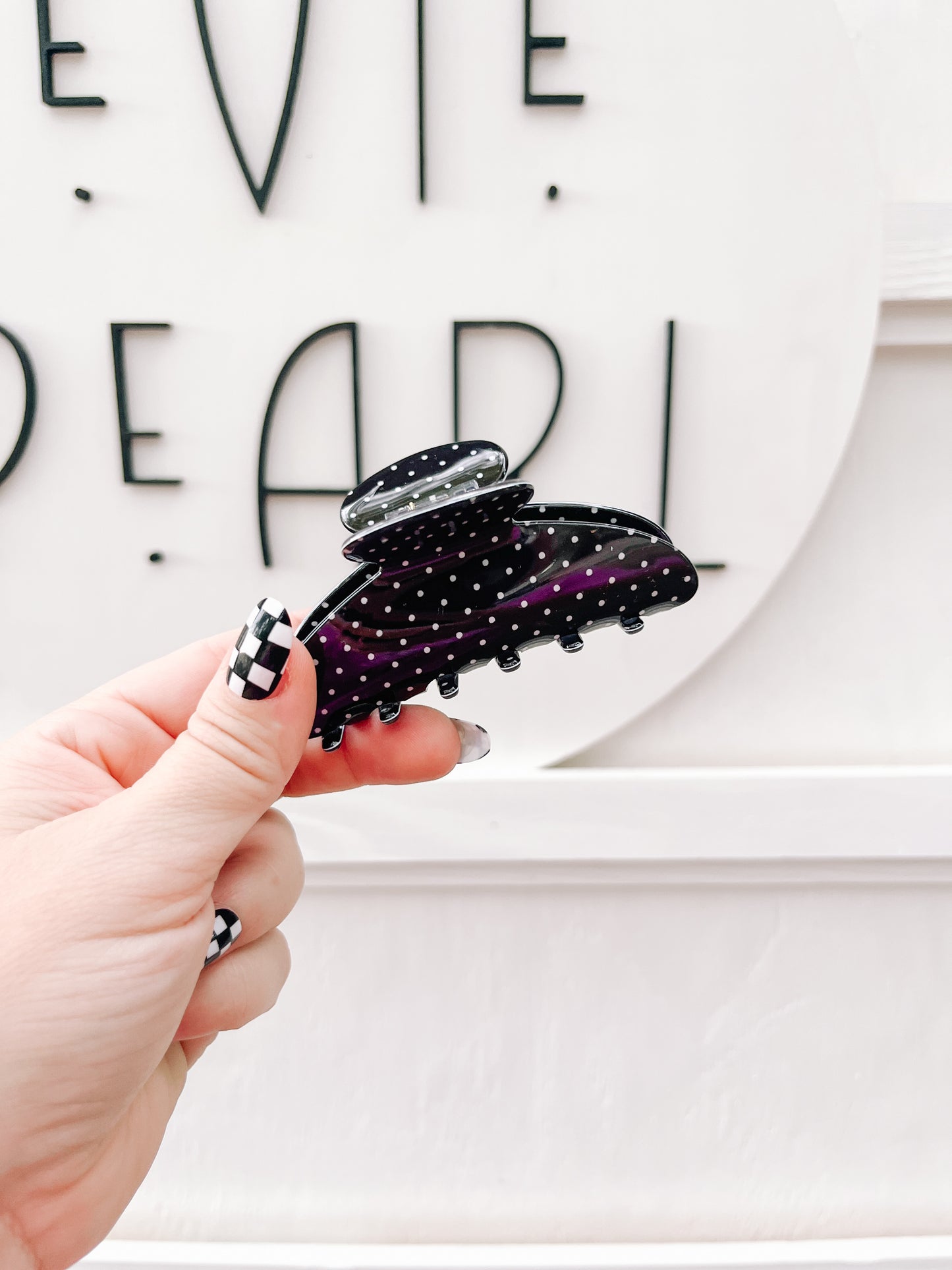 Black Polka Dot Medium Claw Clip