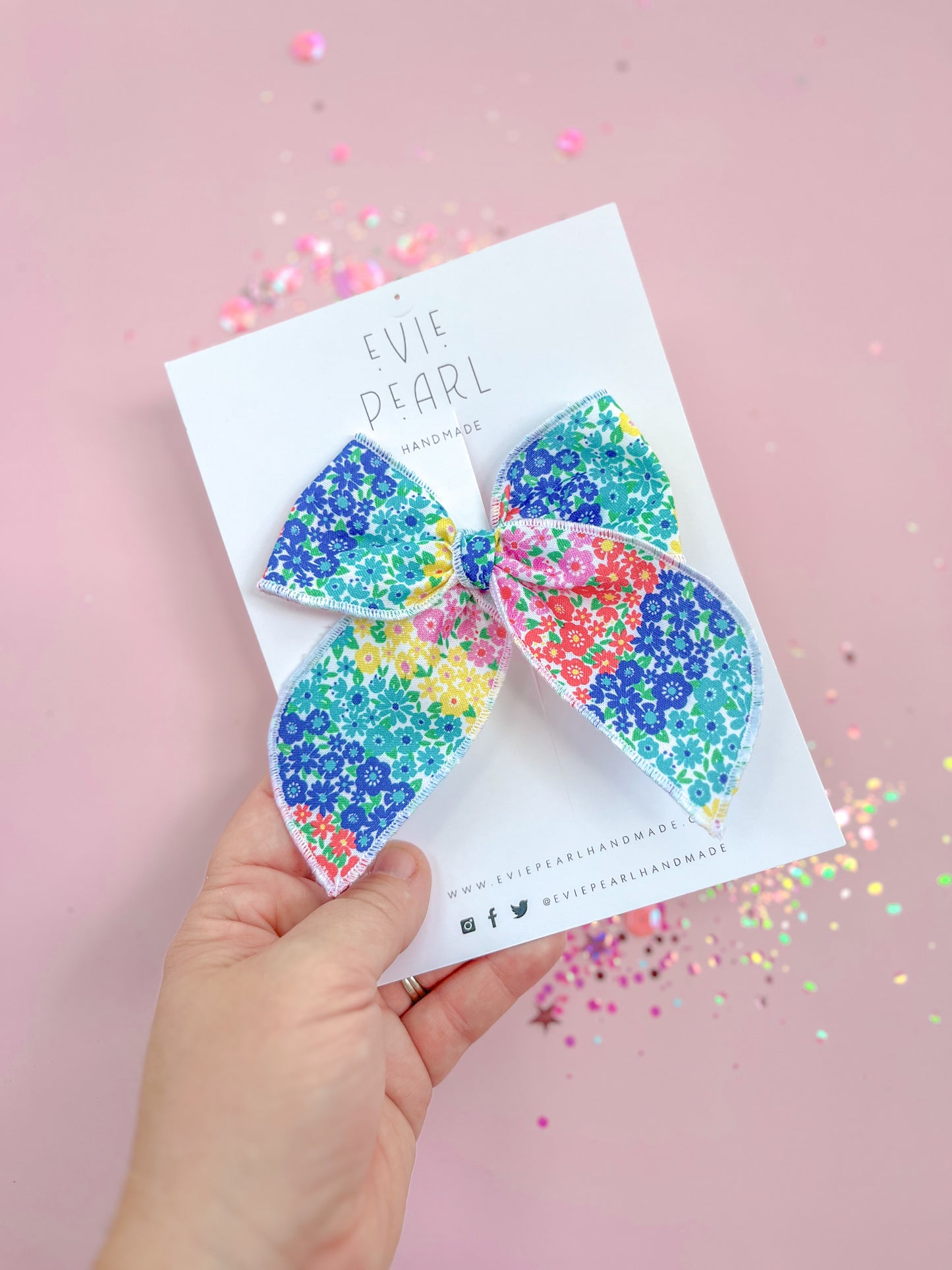 Medium Mini Multifloral Bow