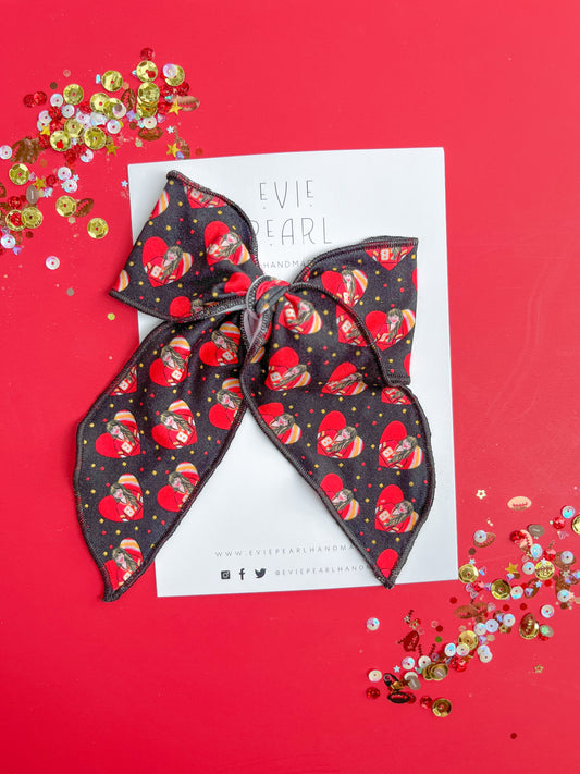 Taylor Swift 87 Jersey Heart Black Oversized Bow