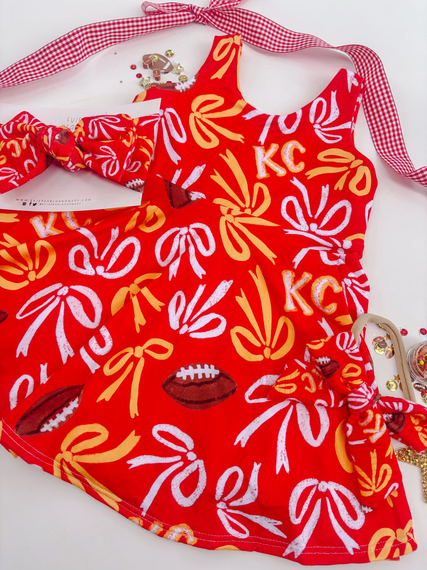 Red Bows KC Small Pinwheel Bow