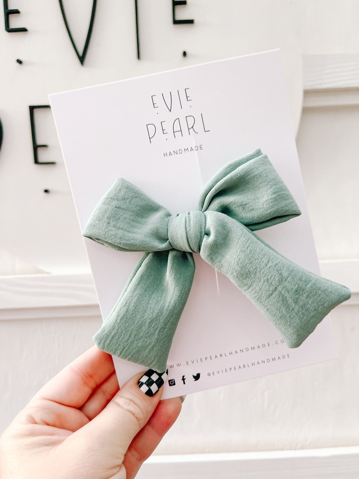 Green large Pinwheel Hair Bow