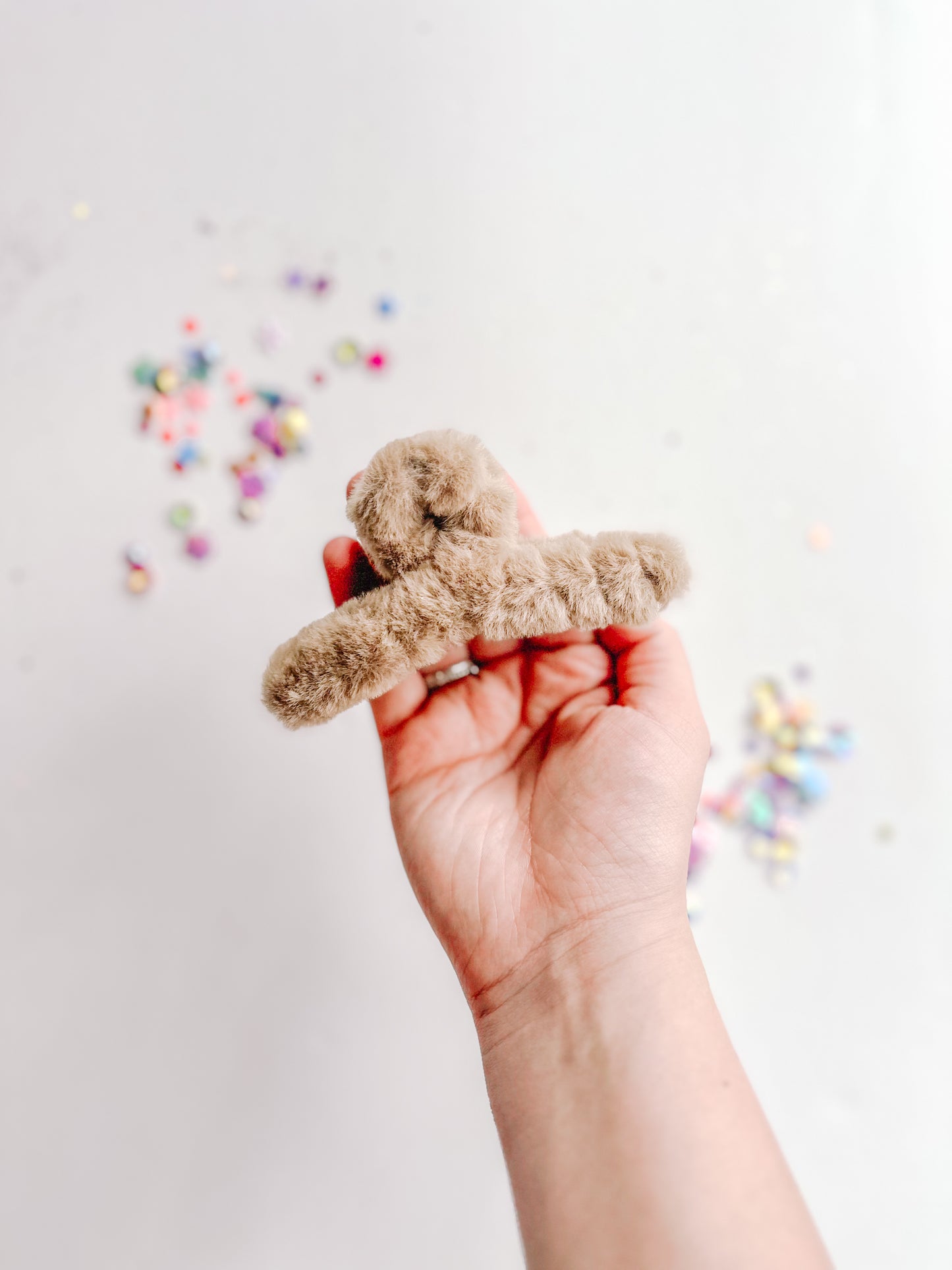 Fuzzy Latte Claw Clip