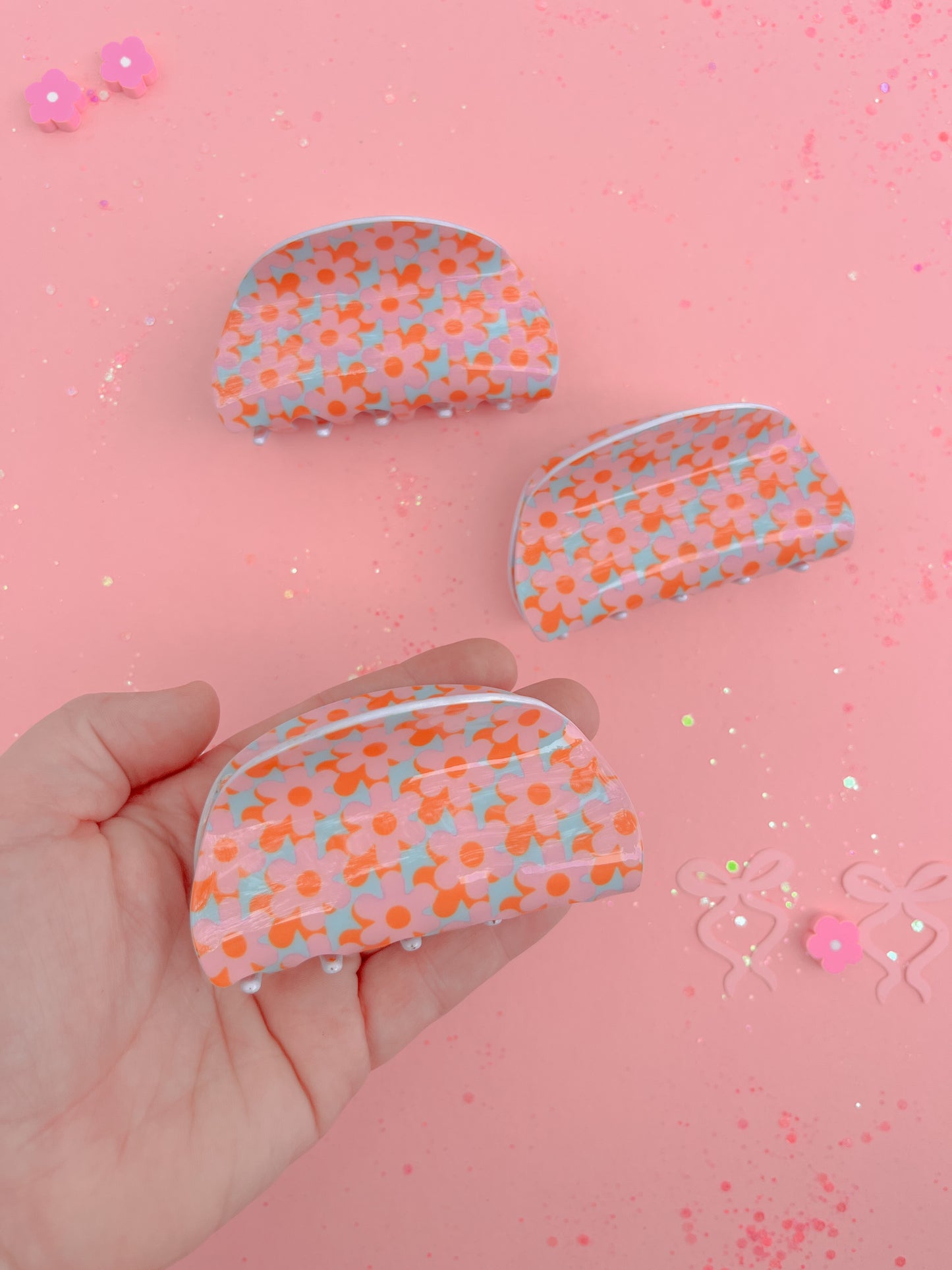 Groovy Daisy Claw Clip