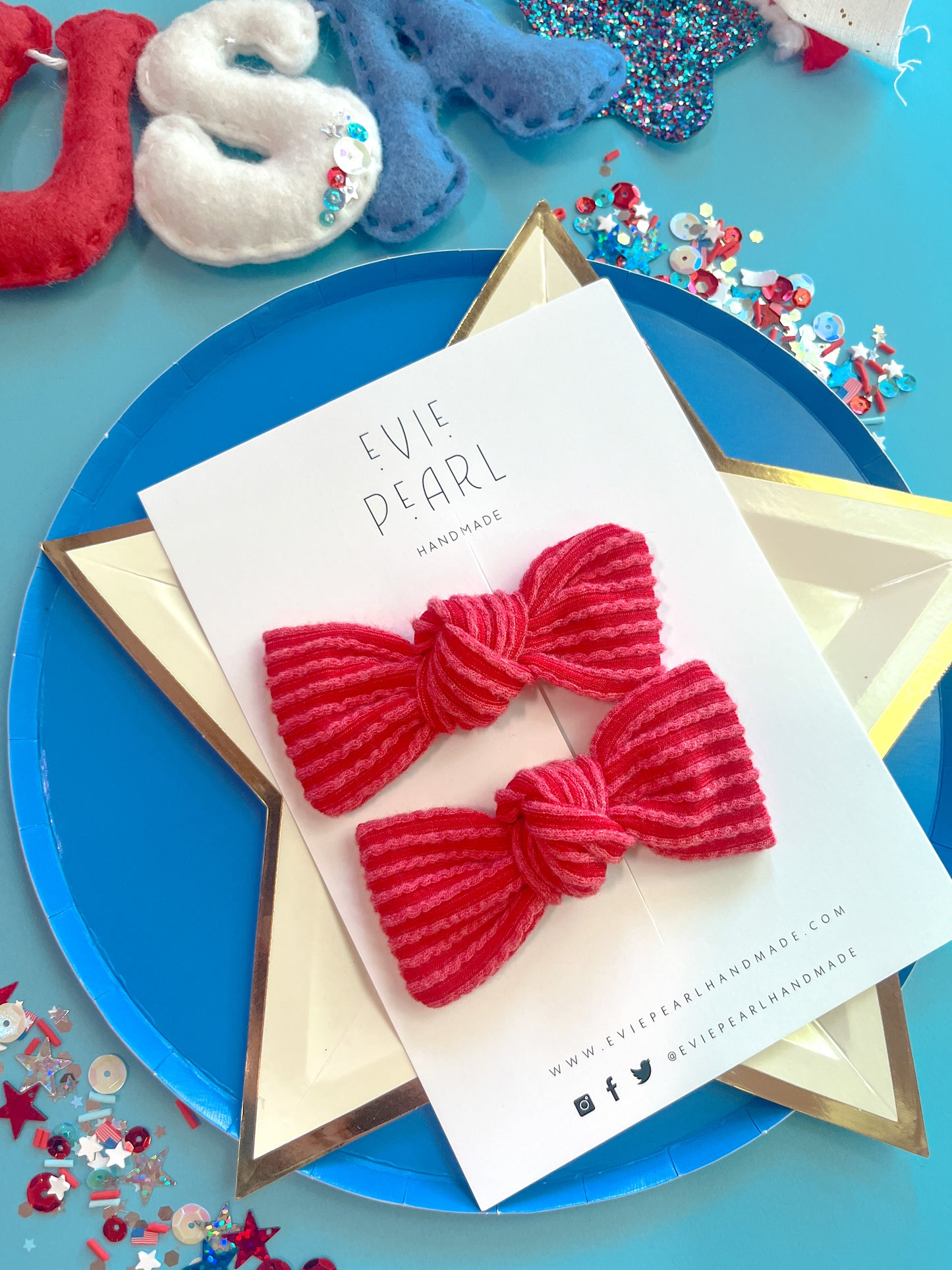 Red Ribbed Knot Bow Pigtails