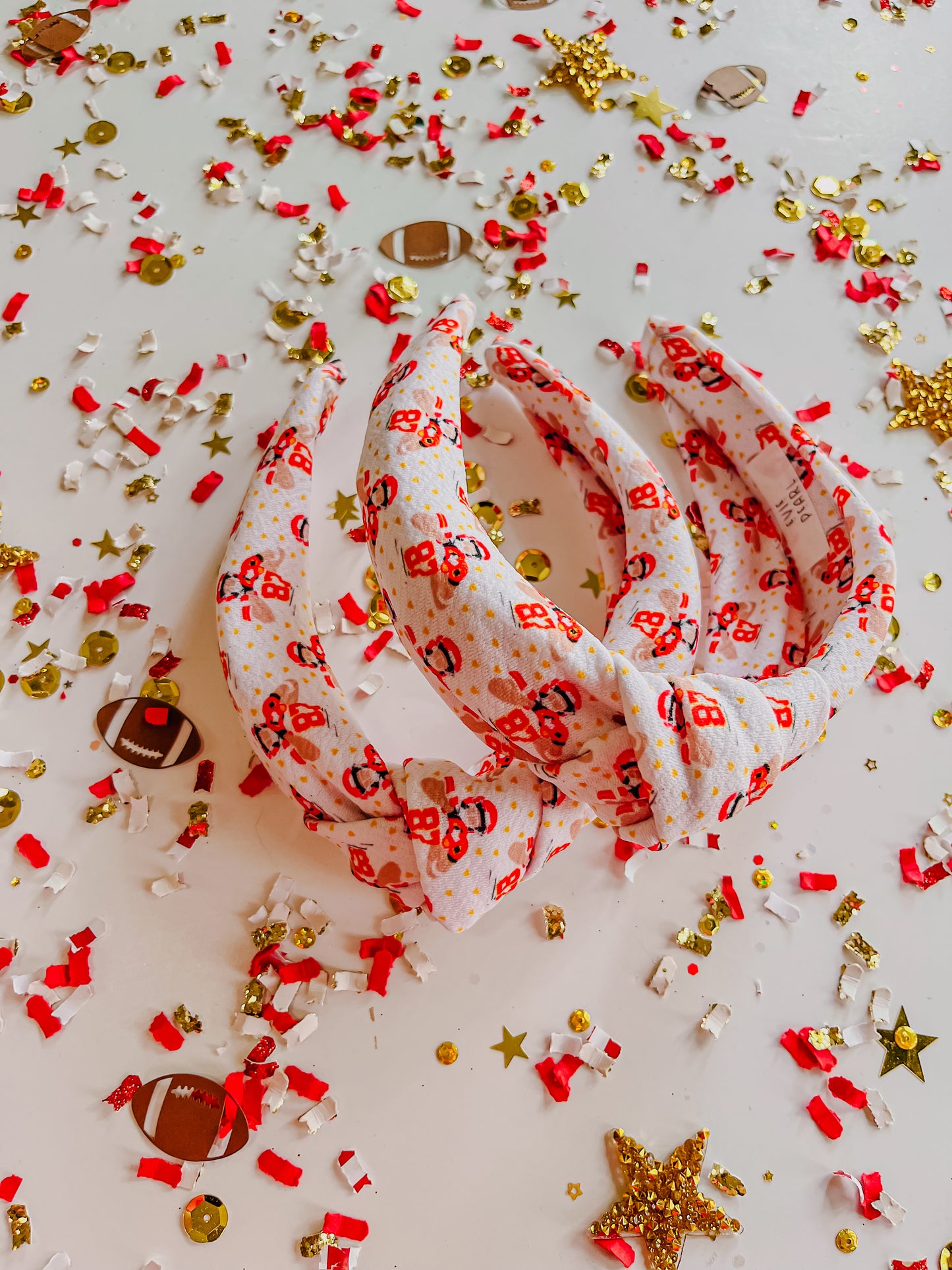 87 Heart Hands Knotted Headband R2S