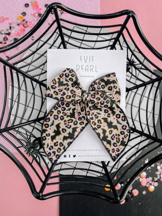 Bats Cheetah Oversized Bow