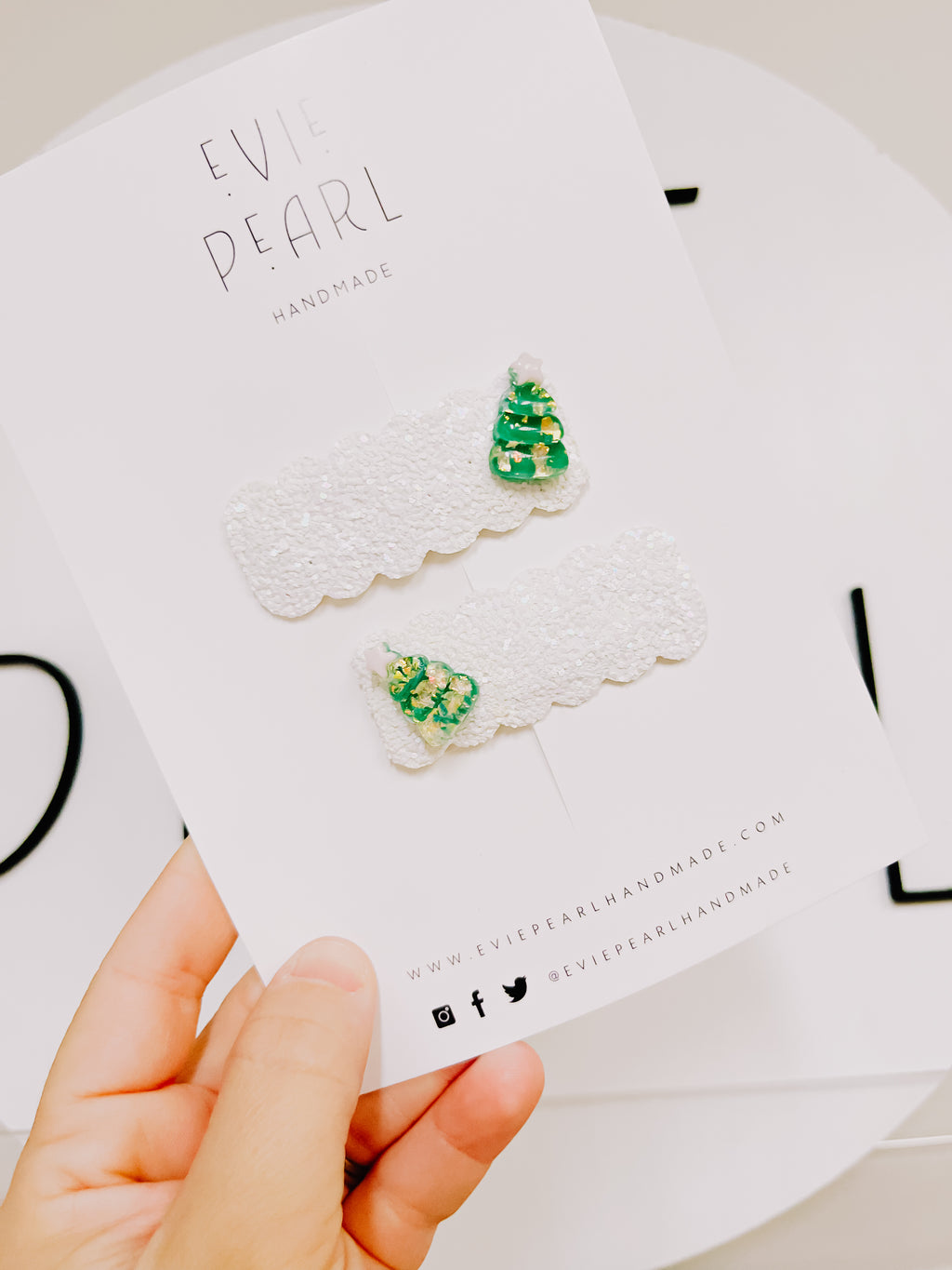 Green Tree White Glitter Snap Clip Pigtail Set
