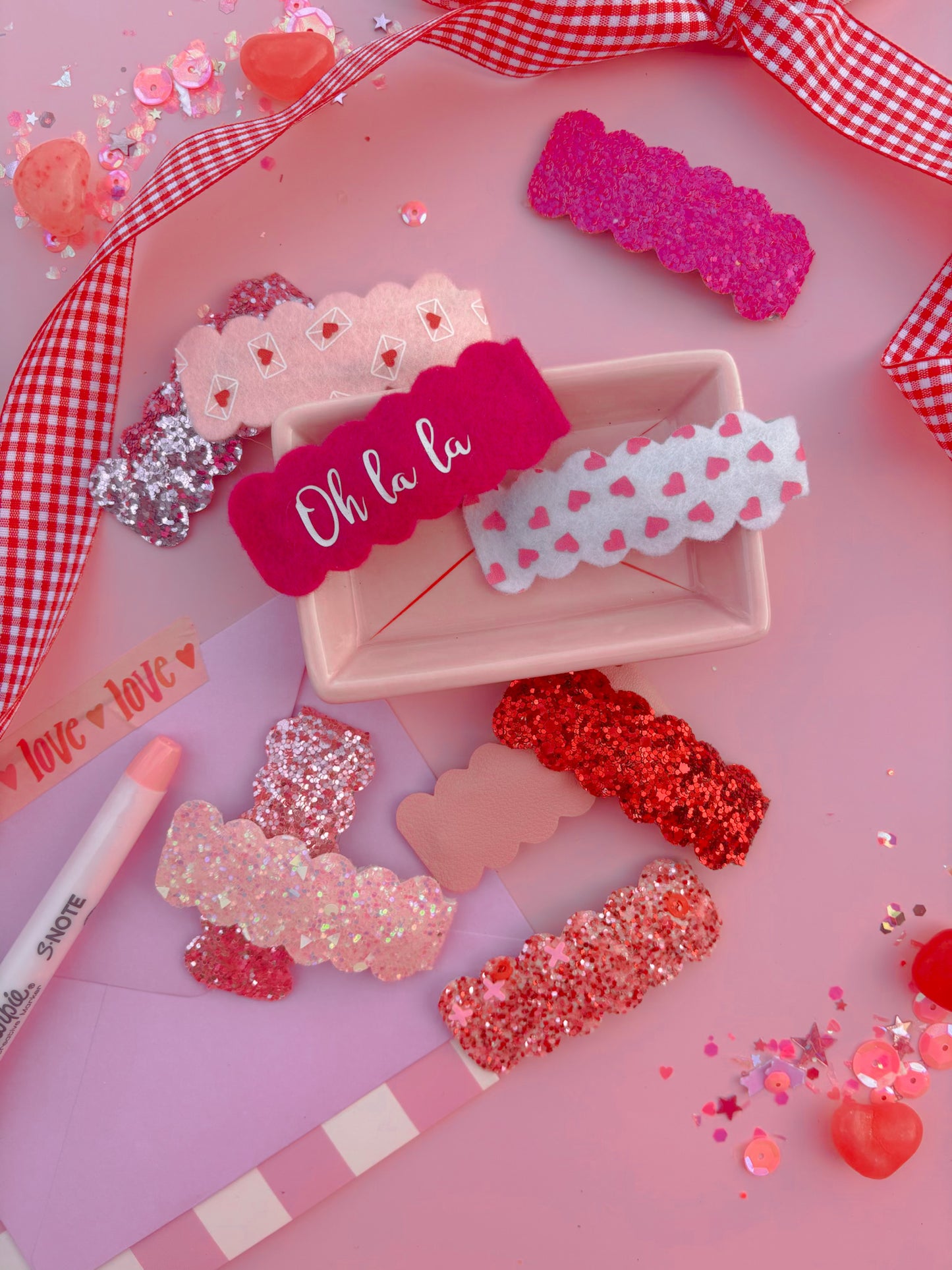 Magenta Pink Glitter Snap Clip