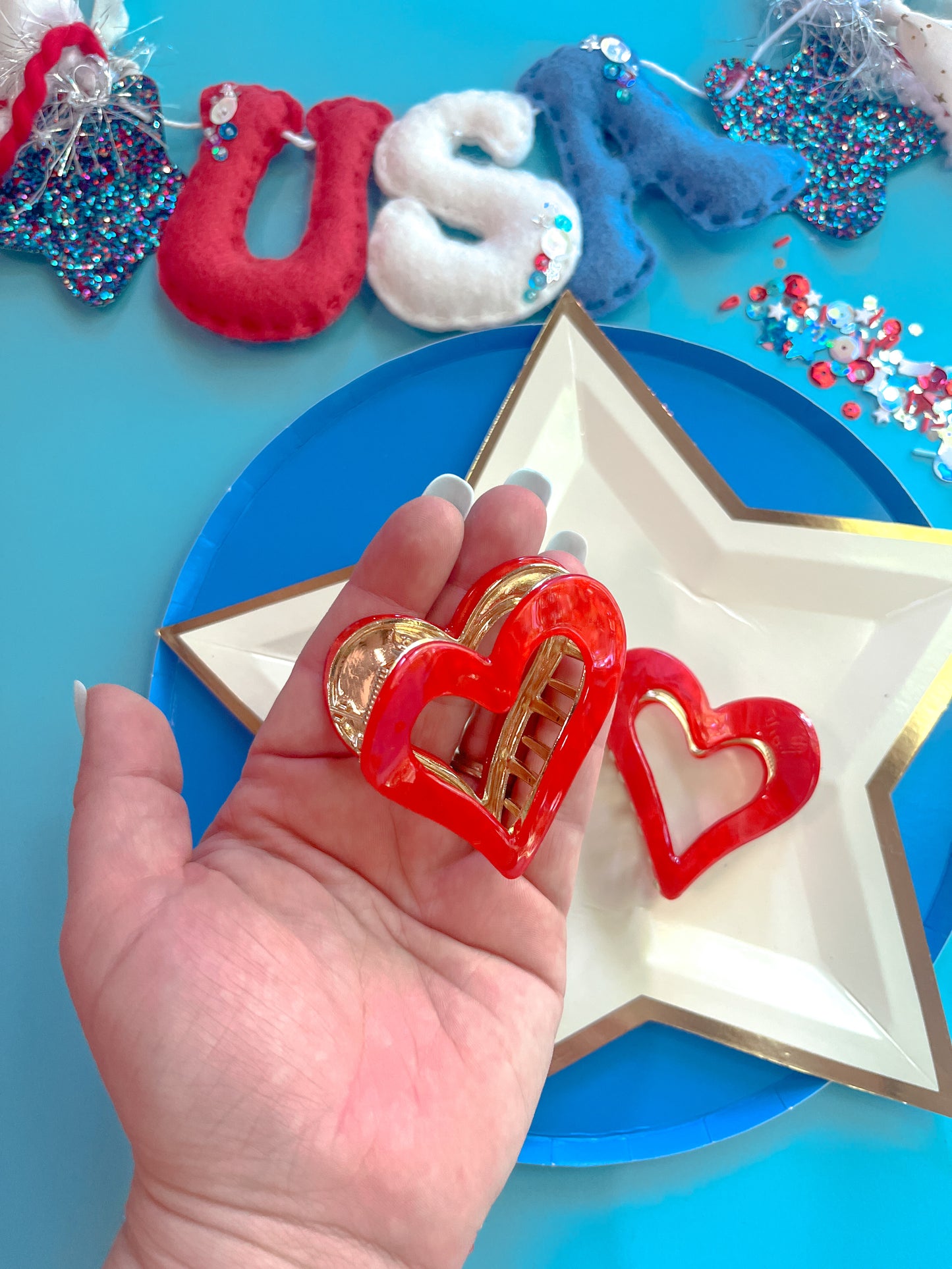 Red Heart Claw Clip