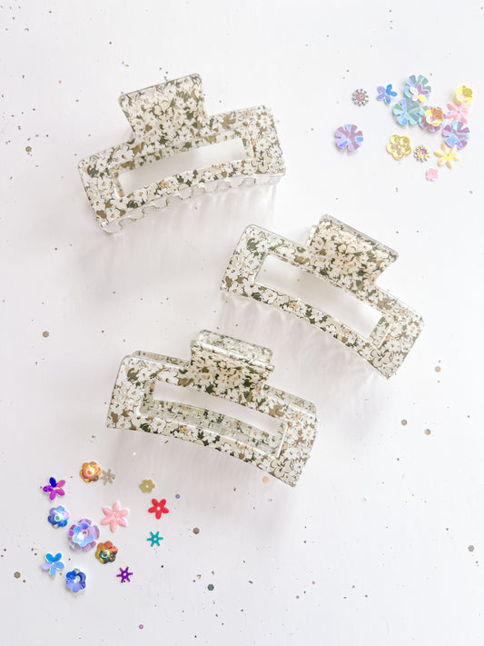 Neutral Floral Medium Claw Clip