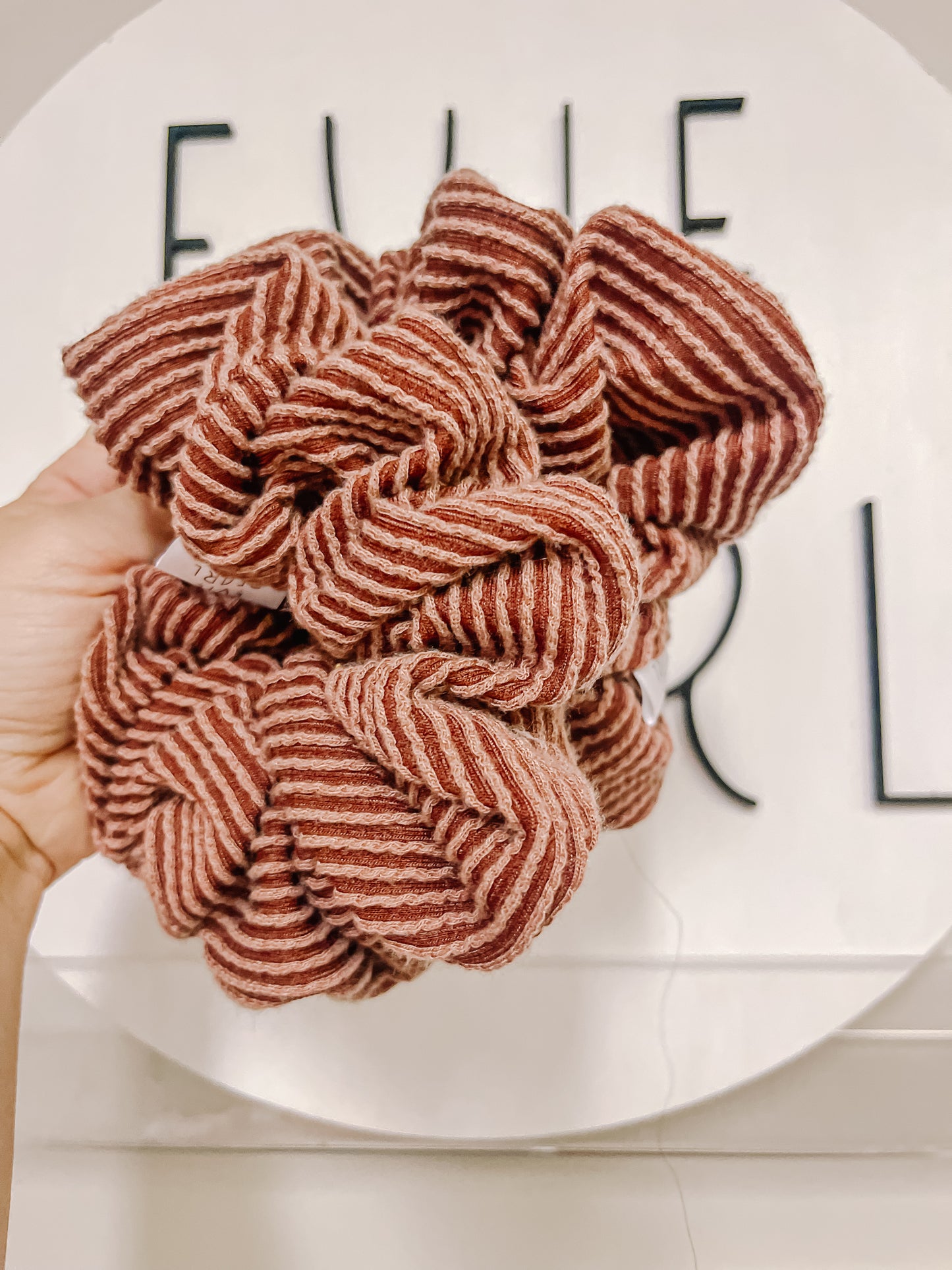 Brown Ribbed Oversized Scrunchy