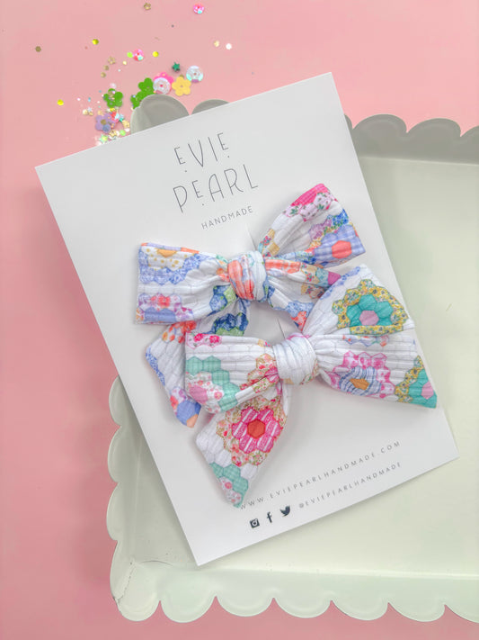 Heirloom Daisy Patchwork Medium Pigtail Set