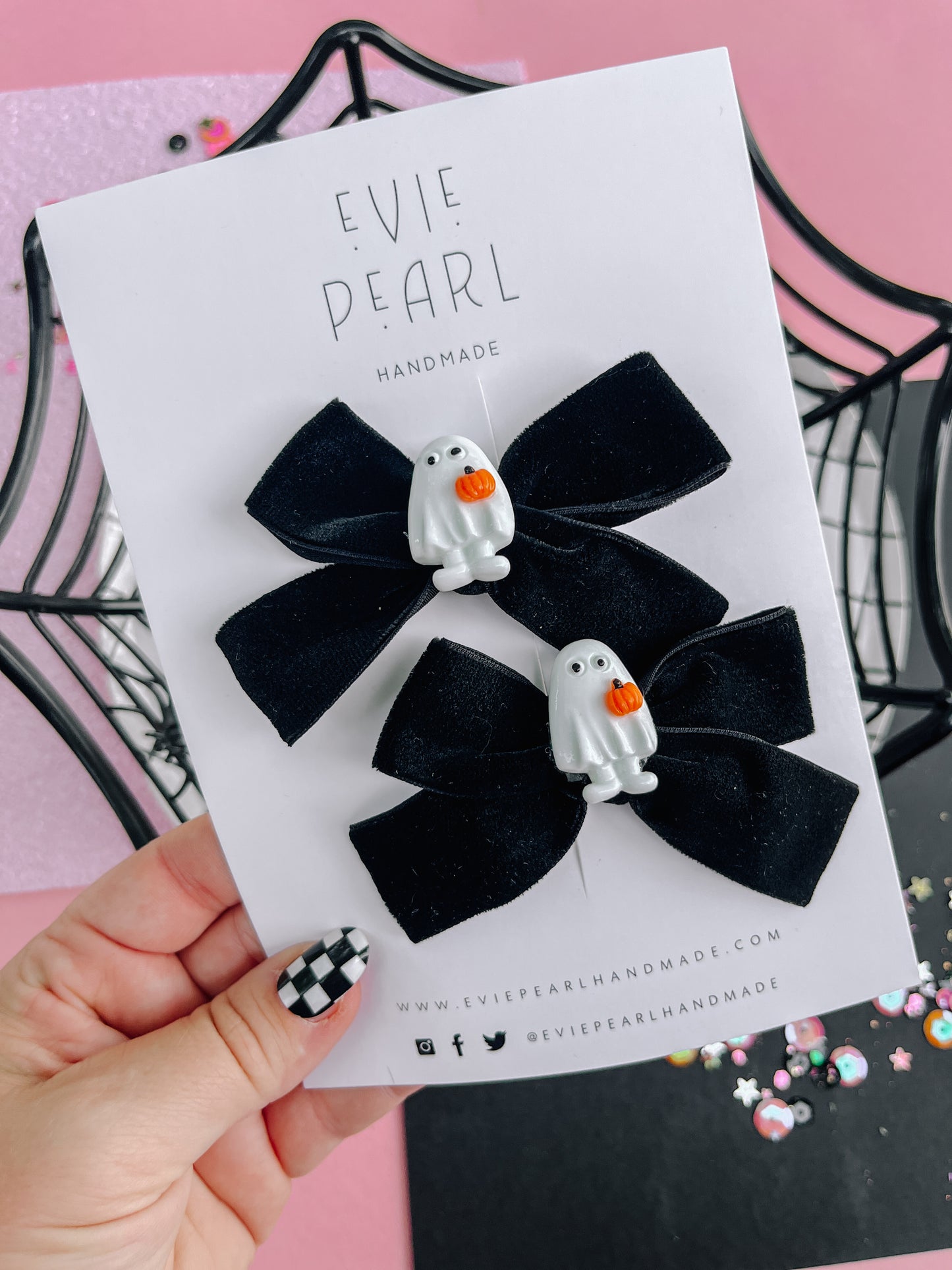 Black Velvet Ghostie Charm Pigtail Set