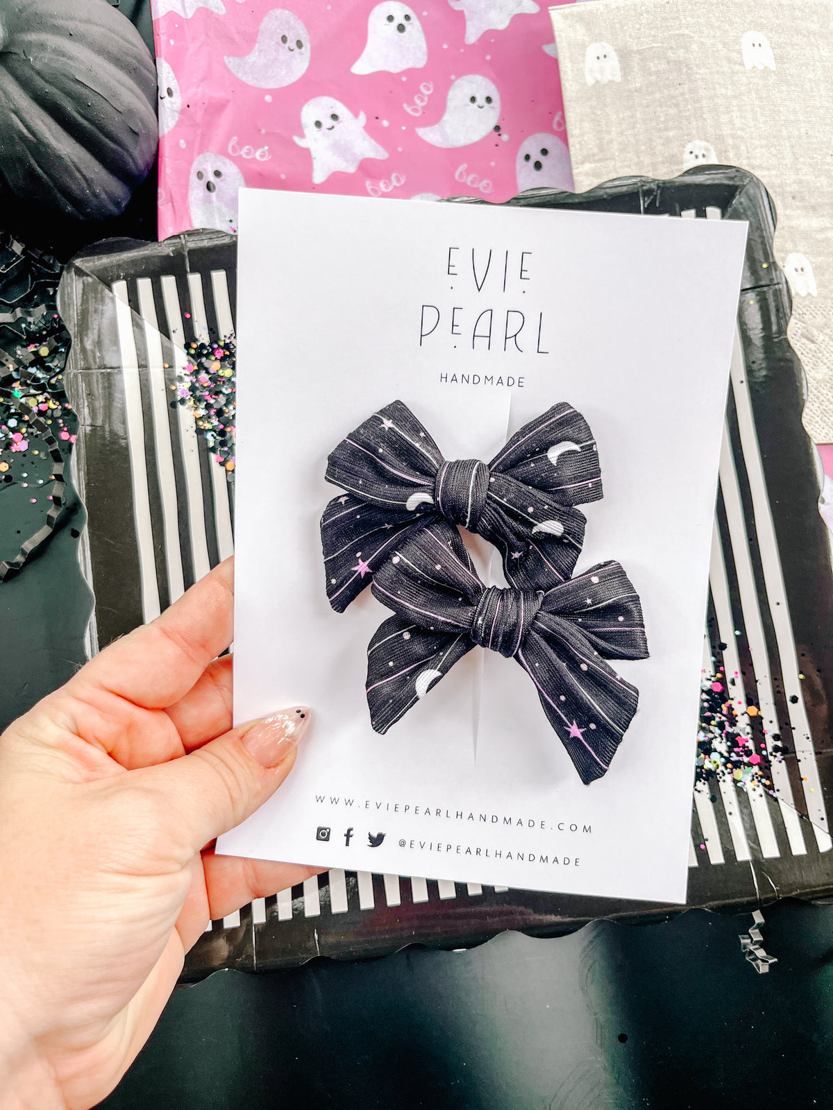 Moons Small Pinwheel Pigtails