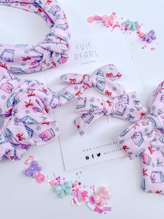 Books & Bows Large Bow