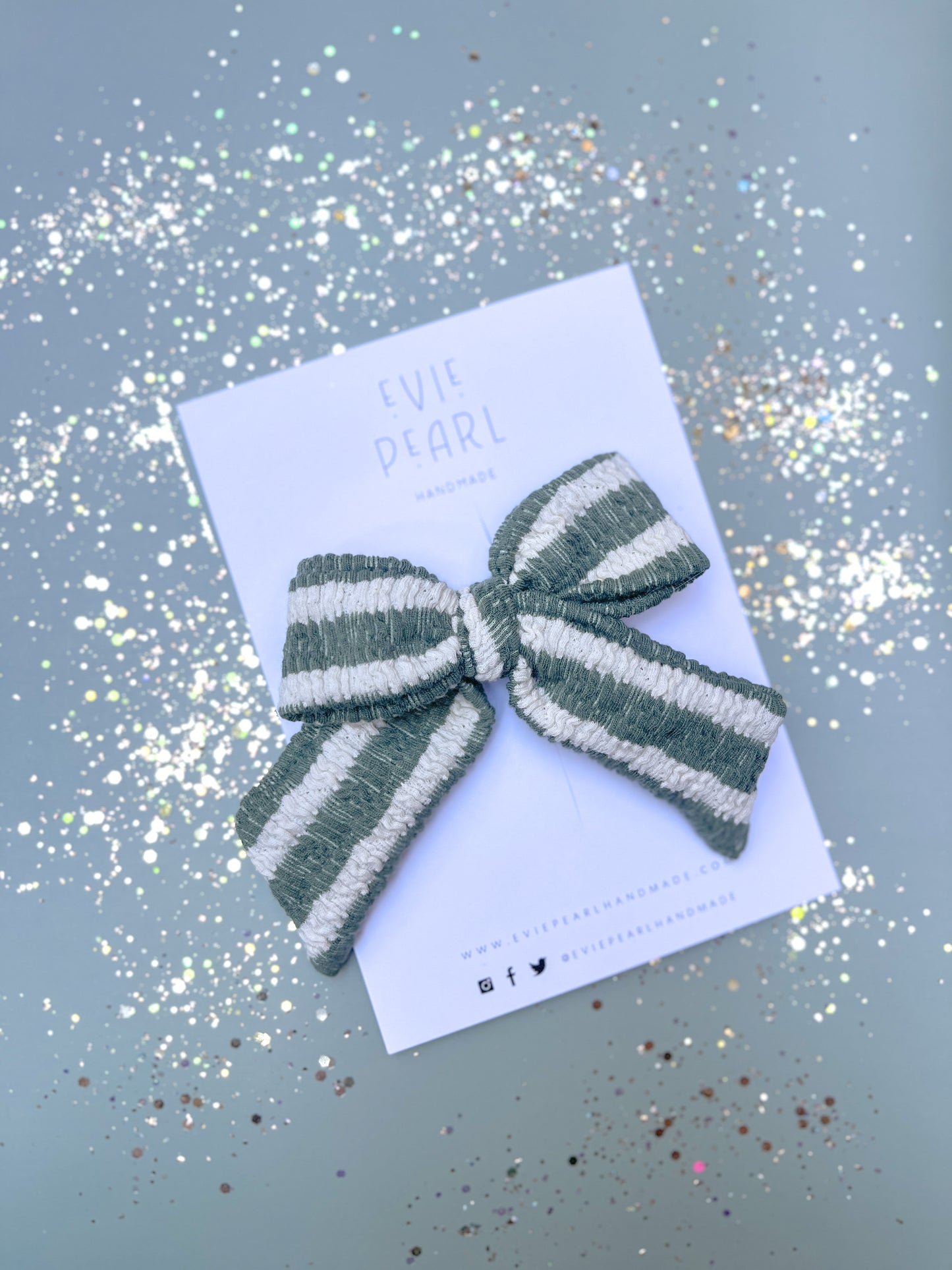 Green Stripe Large Pinwheel Bow
