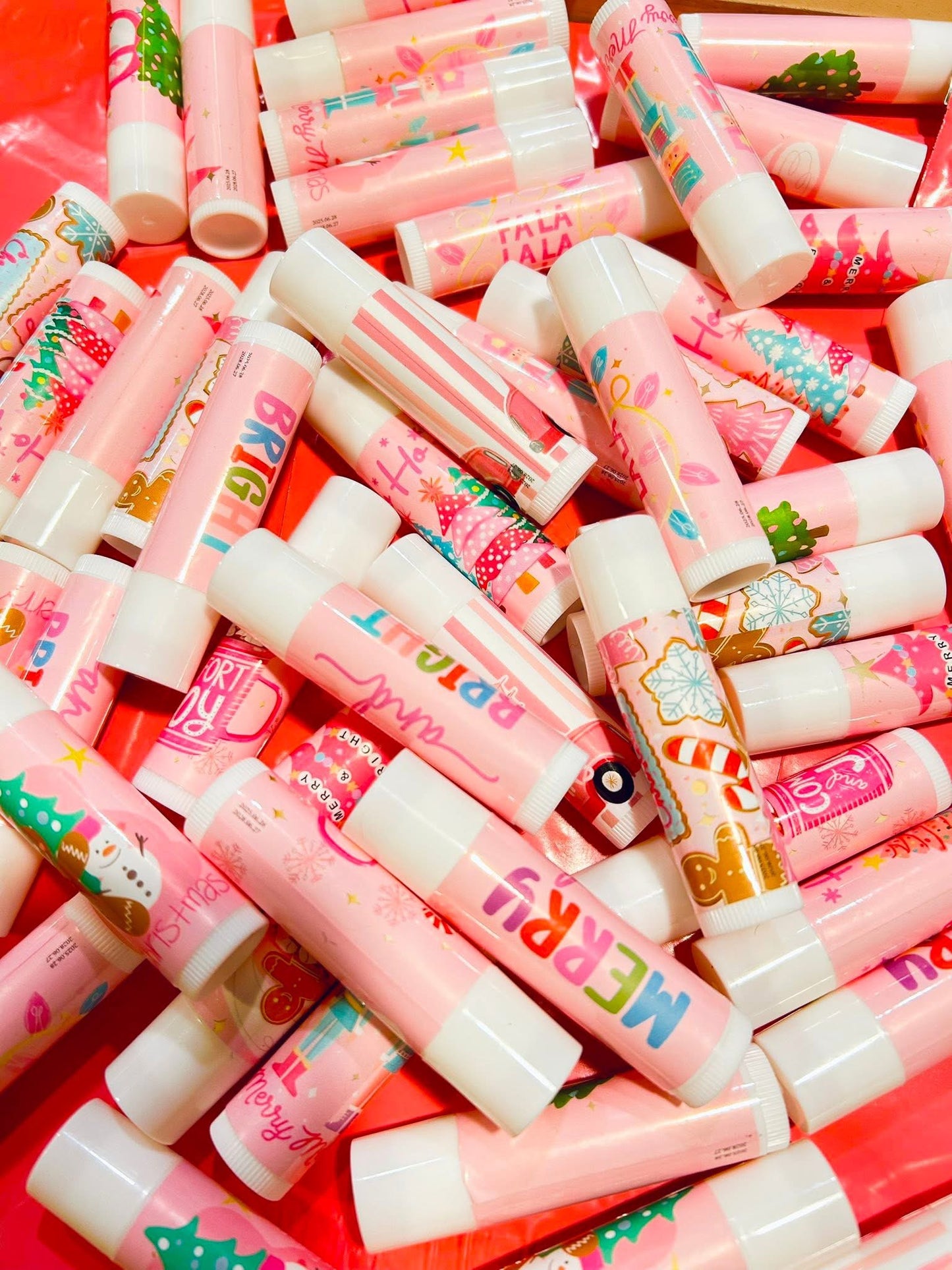 FREE LIPGLOSS- Spend $30 before shipping, Only grab ONE per order.
