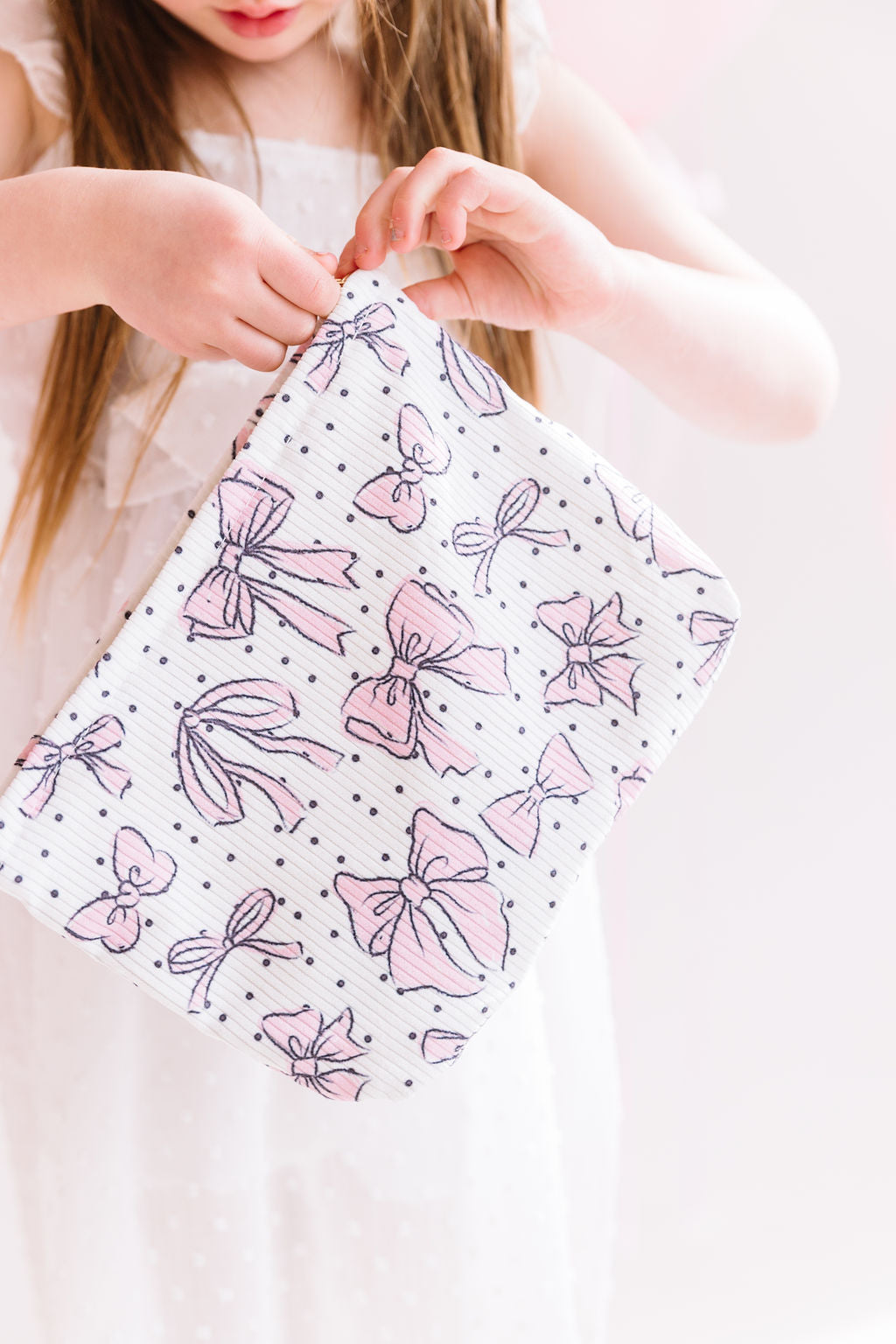 Bow Zipper Pouch