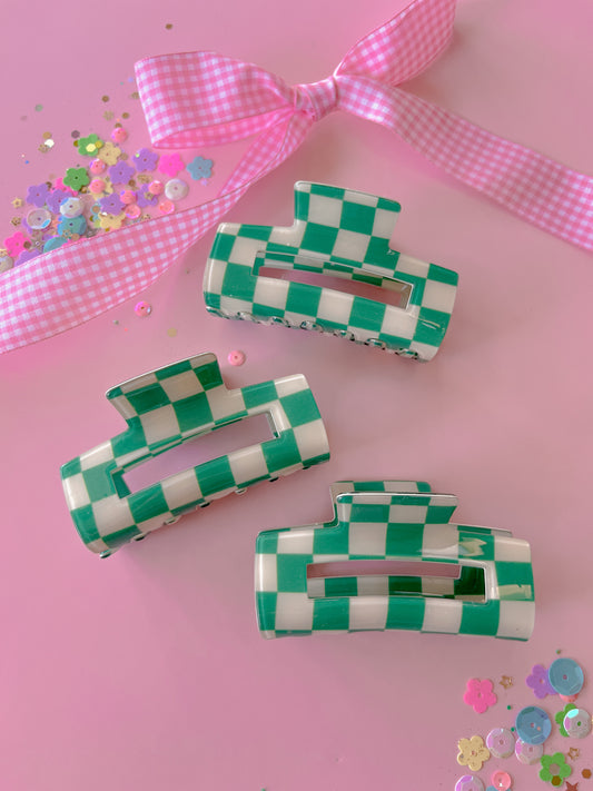 Green Checkered Medium Claw Clip