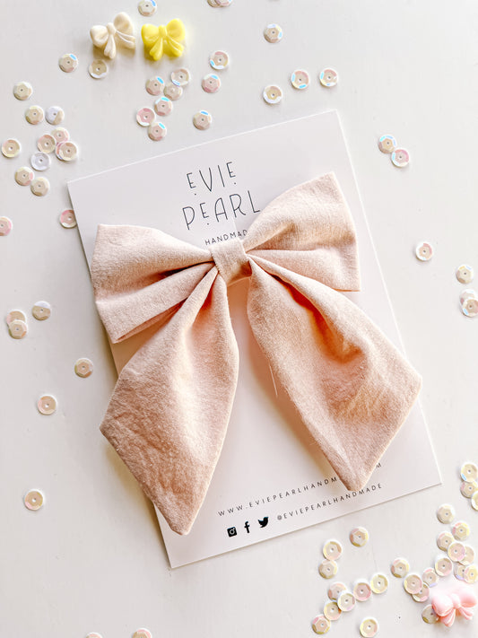 Ballet Pink Medium Sailor Bow