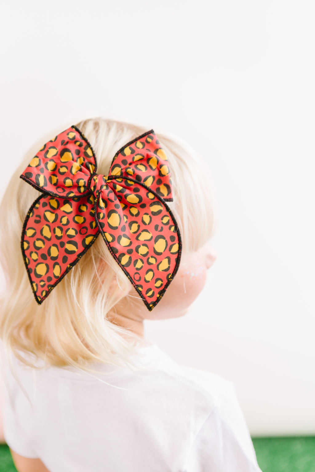 Red Leopard Black Stitching Bow