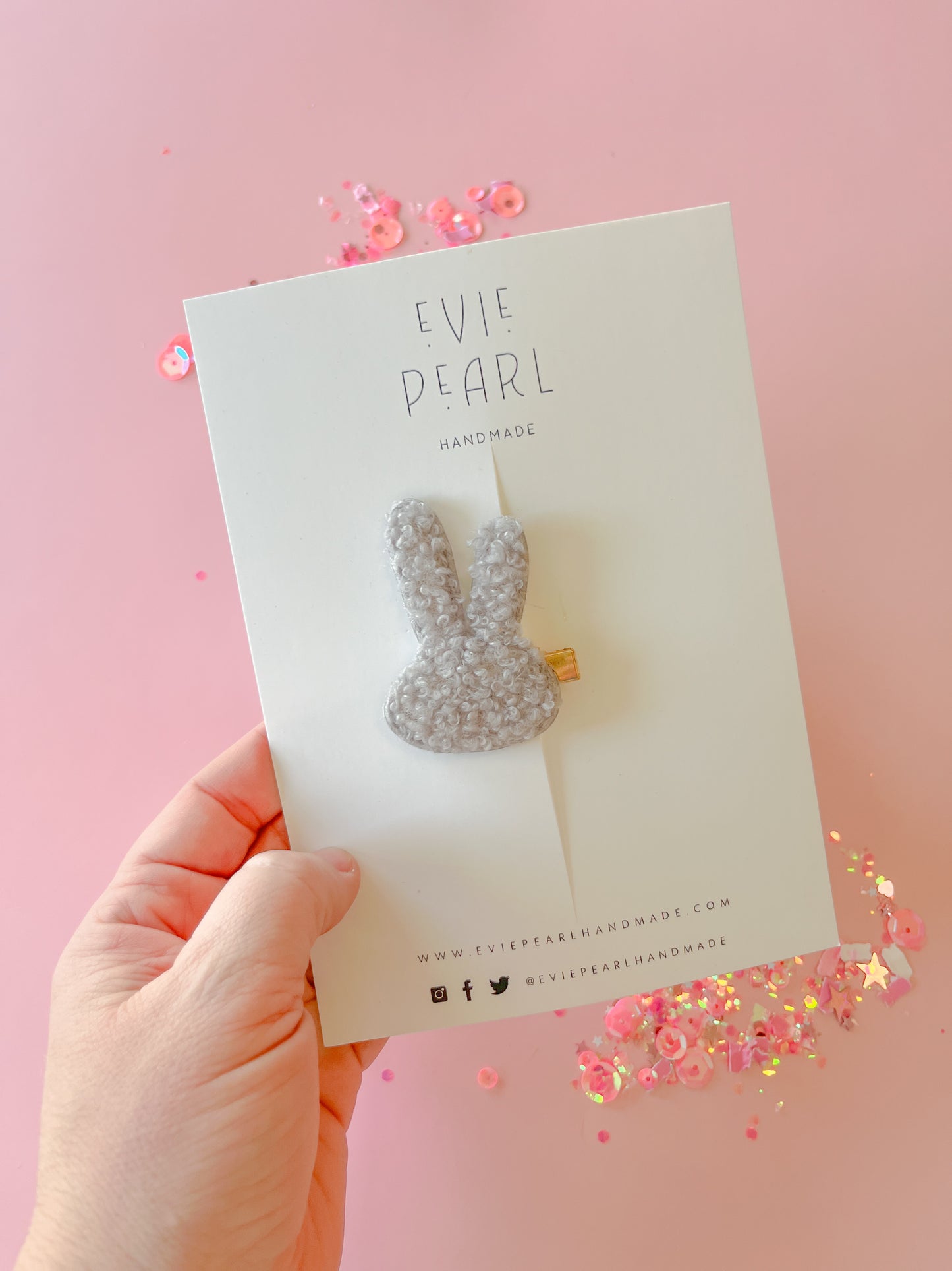 Single Gray Fuzzy Hair Clip