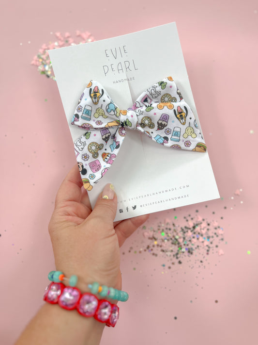 Mickey Snacks Large Pinwheel Bow