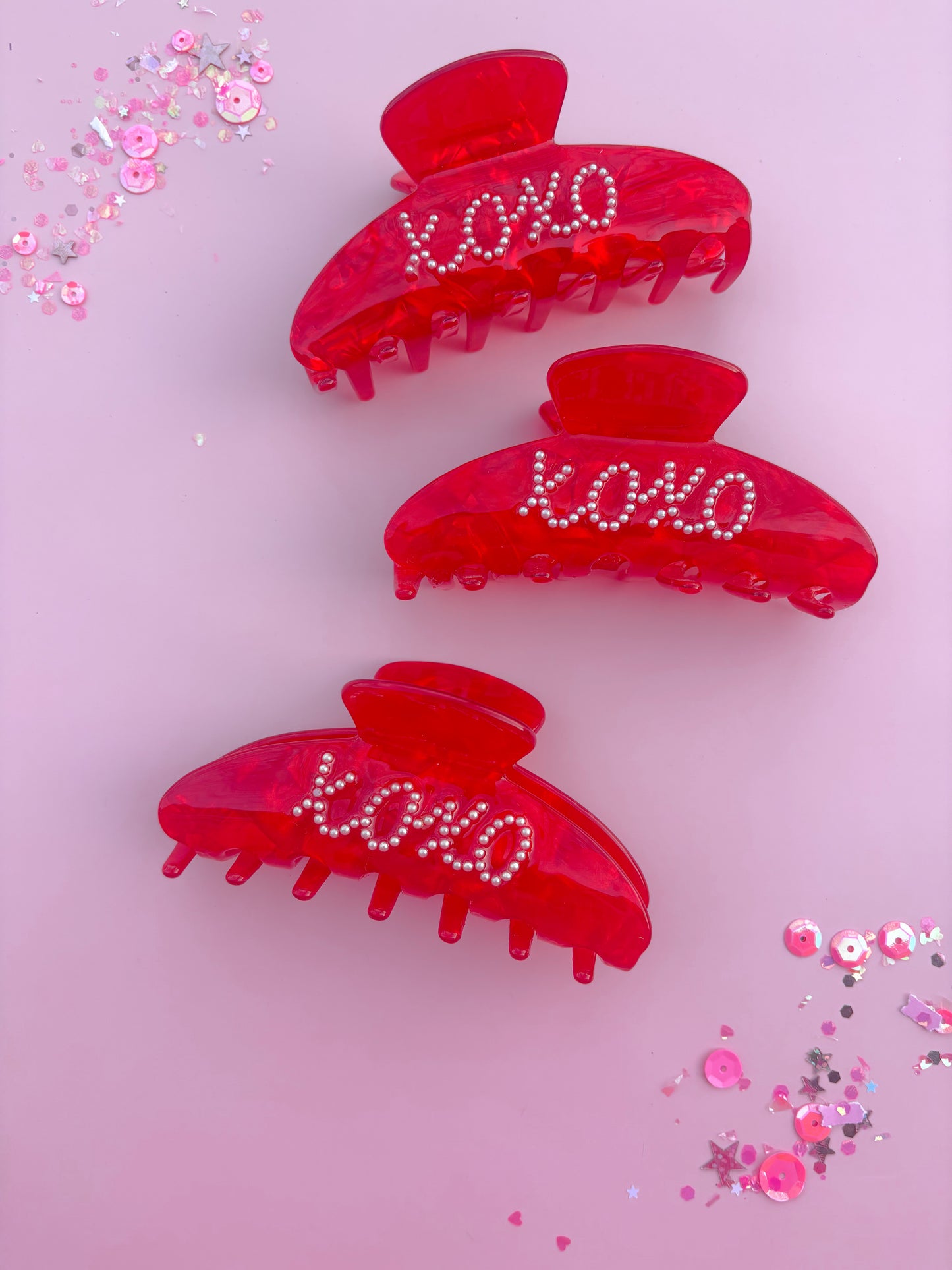 Red XOXO Medium Claw Clip