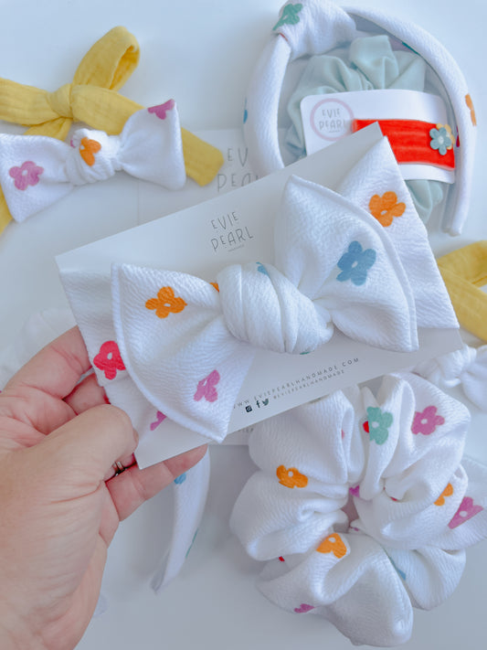 Monthly Baby Bow Turban