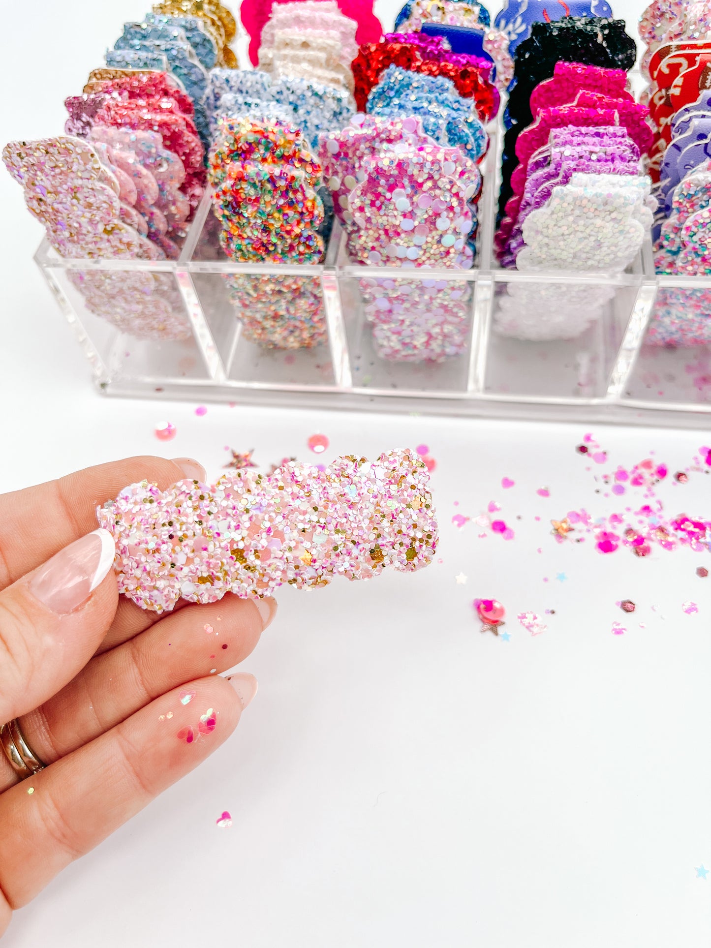 Blue Pink Dot Glitter Single Snap Clip