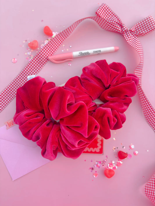 Rosie Pink Velvet Oversized Scrunchy